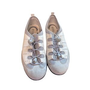 ECCO Womens White Grey Leather Mesh Bungee Toggle Walking Shoes Sz 41 US 10-10.5